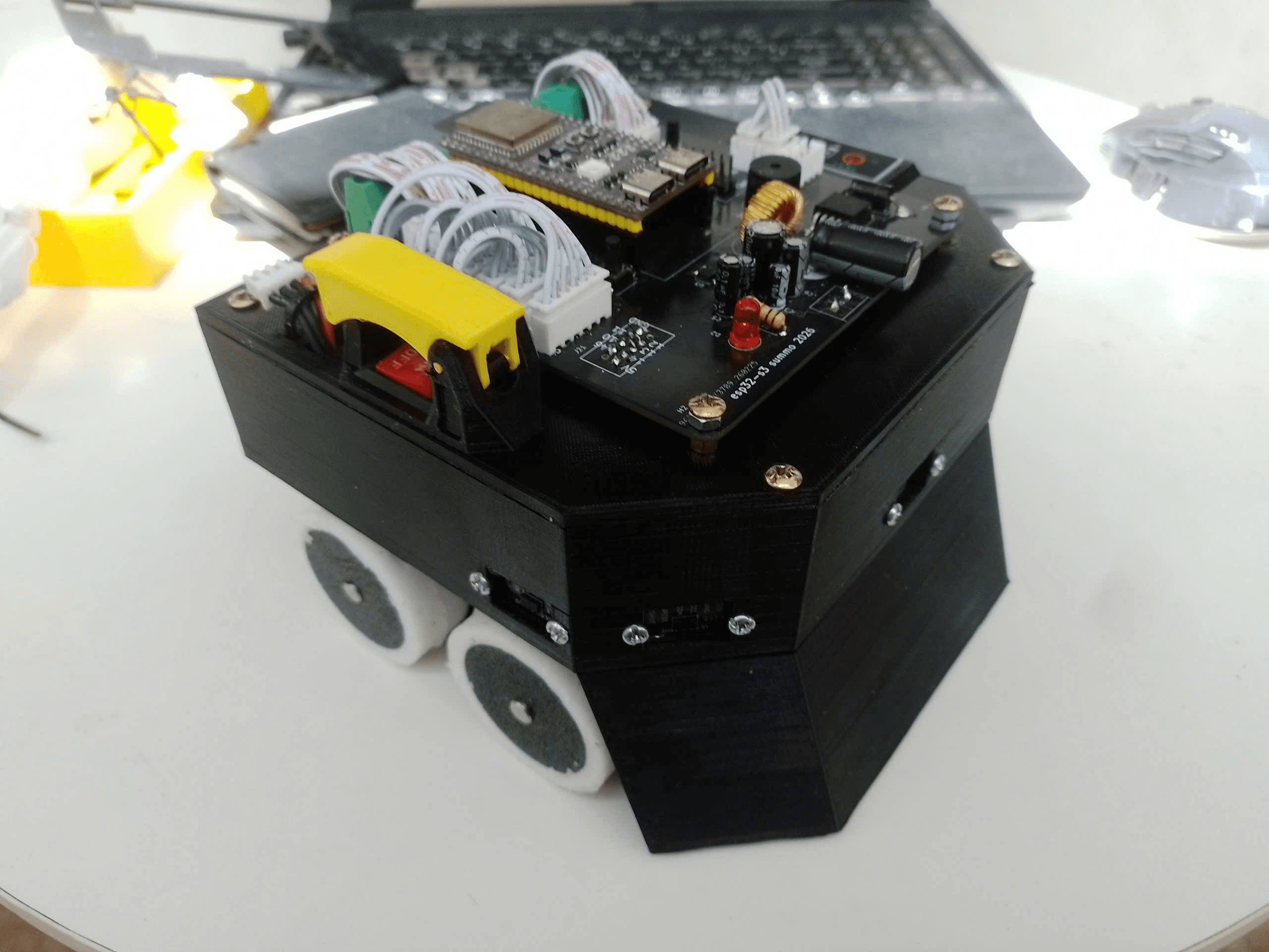Hybrid Robot Pro · Sumo & Micromouse